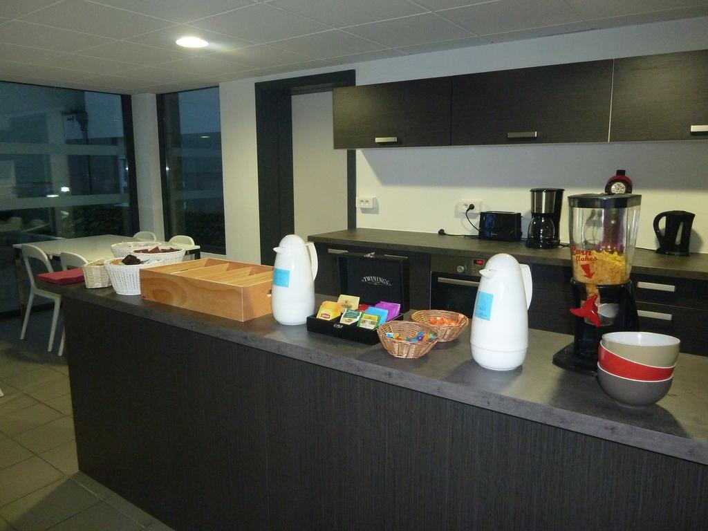 Residence Hoteliere Louise Strasbourg Exterior photo